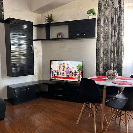 Twin Residence Five مامايا المظهر الخارجي الصورة