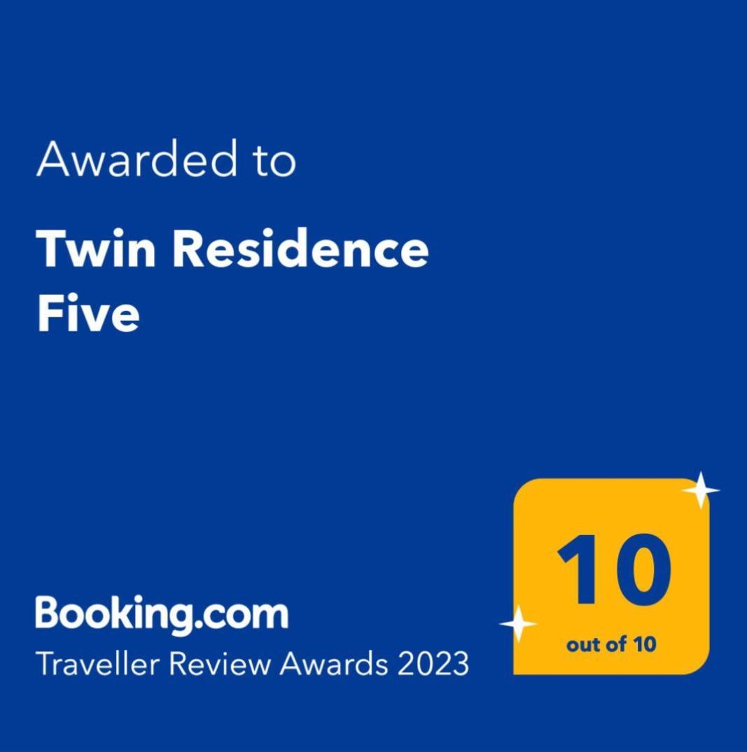 Twin Residence Five مامايا المظهر الخارجي الصورة