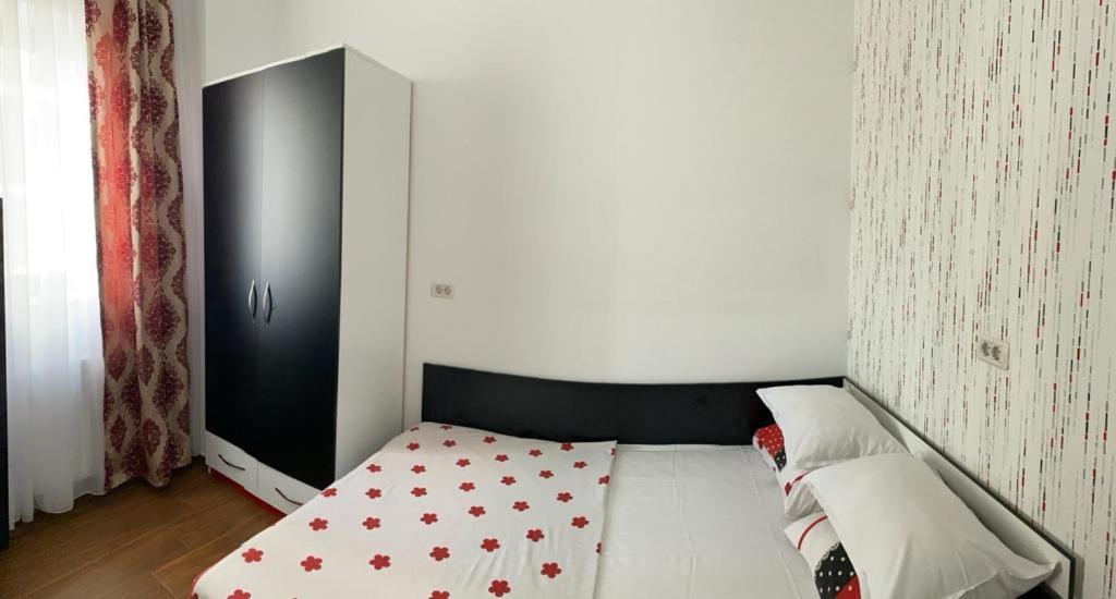 Twin Residence Five مامايا الغرفة الصورة